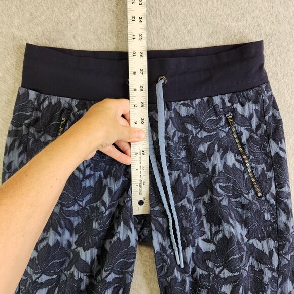 Athleta Pants Womens 6 Blue Floral Trekkie North Printed Jogger Ripstop Gorp - Picture 9 of 12